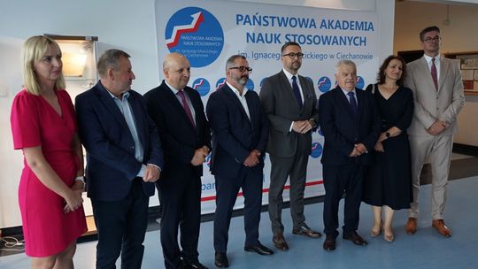 Minister nauki Marcin Kulasek z wizytą w PANS Ciechanów. Padły ważne deklaracje wsparcia