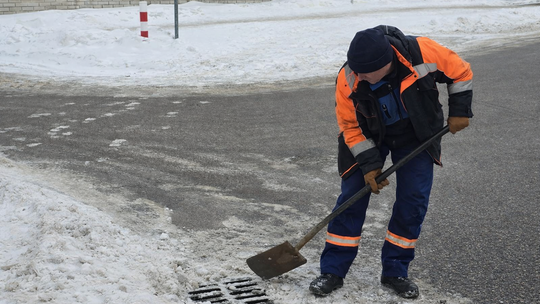 Mława. Miasto, które zasypał śnieg szykuje się na roztopy