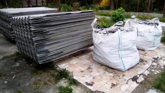Mława pozbyła się kolejnych131 ton azbestu