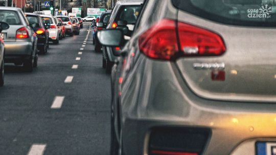 Mława się dusi. Setki aut, korki i rosnąca frustracja kierowców