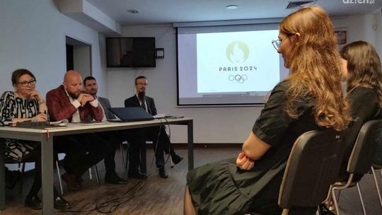 Mławscy uczniowie odwiedzą Paryż