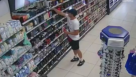 Mławska policja na tropie złodzieja perfum