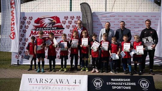 Młodzi piłkarze opanowali stadion w Ciechanowie. Korona Ostrołęka i Młode Orły Pułtusk zwycięzcami Młodzi piłkarze opanowali stadion w Ciechanowie. Korona Ostrołęka i Młode Orły Pułtusk zwycięzcami