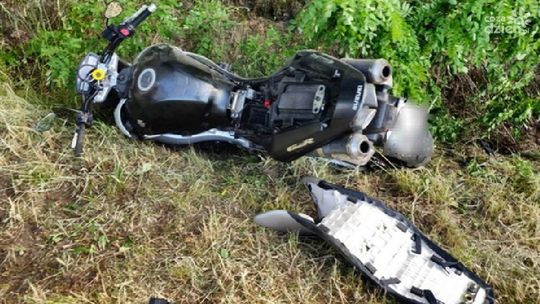 Motocyklista stracił życie, kierował pomimo zakazu