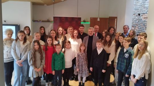 Nagrodzono laureatów konkursu "Grody i zamki na Mazowszu"