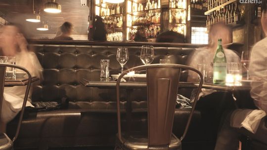 Nastolatki zdemolowały bar. Straty wyniosły prawie 17 tyś. złotych 