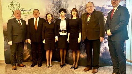 Niejednogłośne absolutorium w powiecie ciechanowskim