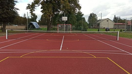 Nowe boisko w Sońsku, czas na Gąsocin? (zdjęcia)