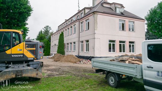 Nowe inwestycje w Gminie Ciechanów: wodociąg, drogi i modernizacja szkoły