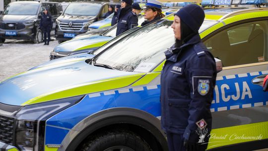 Nowoczesna flota dla bezpieczeństwa mieszkańców – 9 nowych radiowozów trafiło do ciechanowskiej Policji Nowoczesna flota dla bezpieczeństwa mieszkańców – 9 nowych radiowozów trafiło do ciechanowskiej Policji