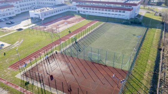 Nowoczesne zaplecze sportowe dla uczniów SP nr 3 w Ciechanowie