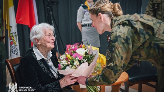 Odwaga i poświęcenie - porucznik Zofia Wangrat skończyła 100 lat