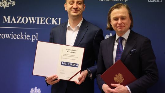 Ogromne wsparcie na drogi! Ponad 18 mln zł na drogi w regionie ciechanowskim i ostrołęckim