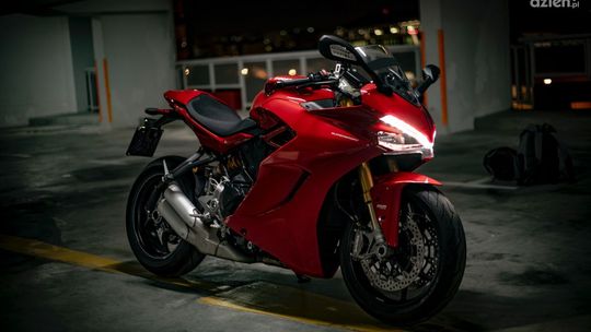 Owiewki motocyklowe – w czym mogą pomóc?