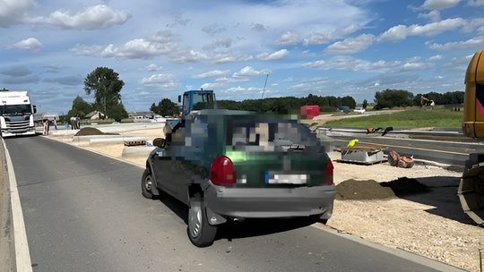 Pijany kierowca groził śmiercią świadkowi. Groźna sytuacja na remontowanej ulicy w Ciechanowie