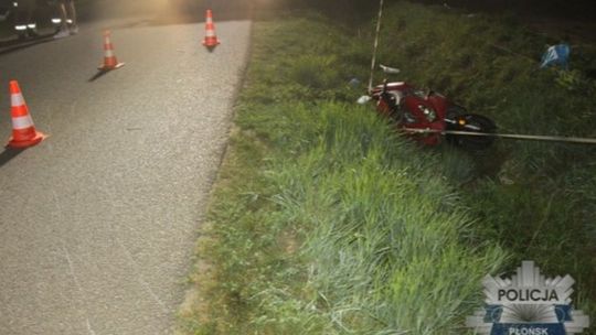 Pijany kierowca skody spowodował wypadek i uciekł, po czym wrócił na miejsce zdarzenia