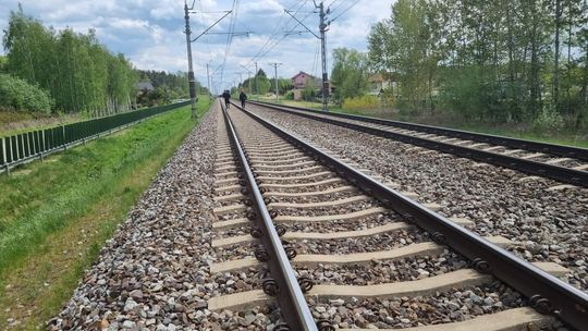 Pilne! Tragedia na torach w Ciechanowie, nie żyje mężczyzna [aktualizowane]