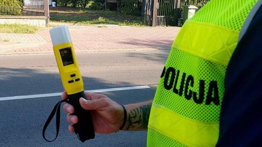 Plaga pijanych rowerzystów w Ciechanowie. Kobieta z promilem w szpitalu, mężczyzna miał ponad 3