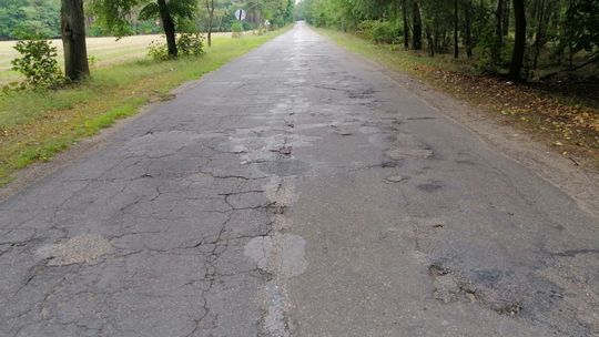 Podpisano umowę na przebudowę drogi Raciąż - Radzanów