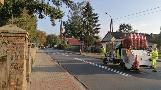 Ponad 20 km dróg powiatowych z nowym oznakowaniem poziomym