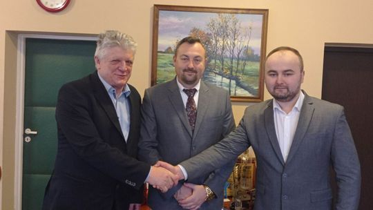 Poparcie lewicy dla Artura Frączkowskiego, niezależnego kandydata na wójta Gminy Wiejskiej Ciechanów