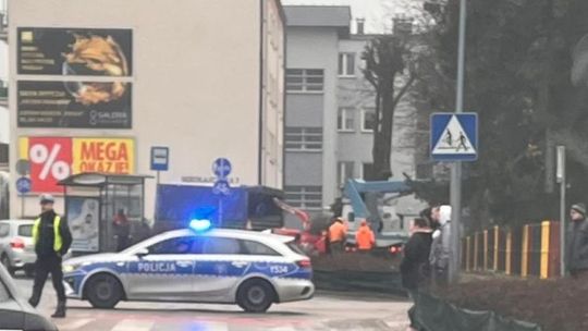 Potrącenie rowerzystki w centrum Ciechanowa, były poważne utrudnienia