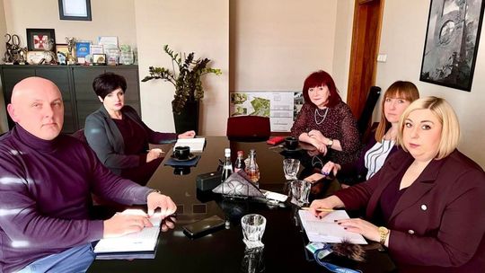 Powiat ciechanowski gotowy na pomoc humanitarną. Potocka-Rak: Zrobimy wszystko, żeby trafiła do potrzebujących