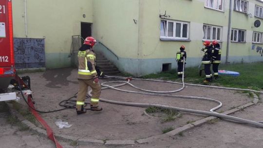 Pożar na Wojska Polskiego, ewakuowano 16 osób