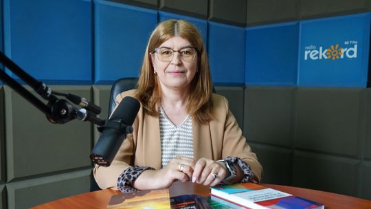 Praca socjalna to więcej niż zasiłki. Jak zmienia się ta profesja?