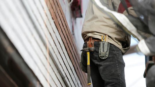 Pracownik podczas pracy