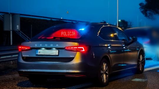 Próbował wręczyć policjantom 200 zł łapówki na trasie S7 koło Mławy