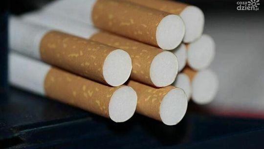 Przasnyszanin z kontrabandą na 50-tce, przewoził nielegalne papierosy warte blisko 800 tys. zł