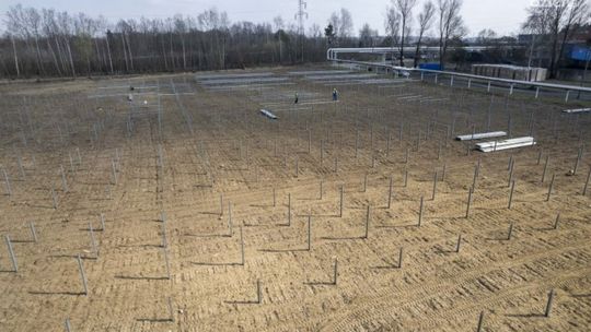 Rewolucja energetyczna w Ciechanowie - powstaje pierwsza miejska farma fotowoltaiczna