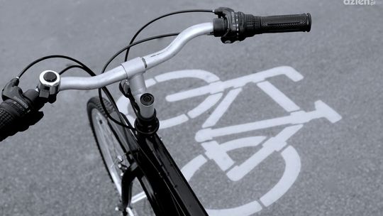 Rowerzysta potrącony na ścieżce rowerowej