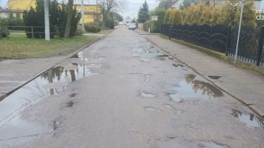 Rozpoczyna się remont Parkowej i Ogrodowej w Glinojecku (zdjęcia)