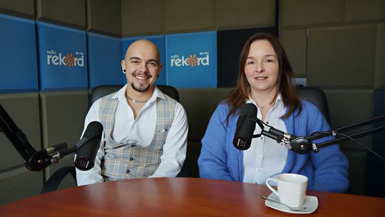 Rusza akcja „Kwiecień miesiącem zdrowych wyborów” Magdalena Rokicka - Hebel i Jakub Sochaczewski w studiu Radia Rekord w Ciechanowie