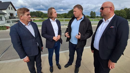 Samorządowcy na ratunek Wkrze