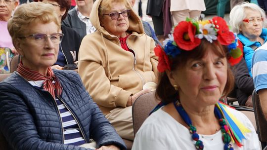 Seniorzy podczas Senior Cafe