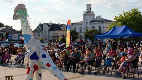 Spore zainteresowanie plenerowymi teatrami (zdjęcia)
