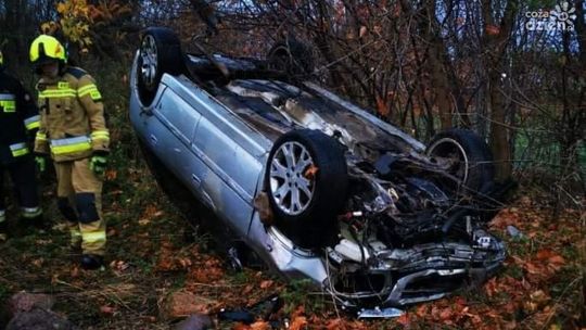 Stara Wrona. Pijany staranował przystanek 