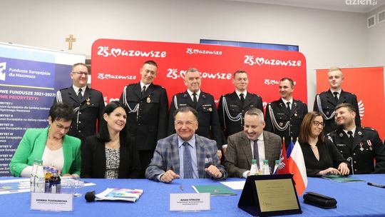 Strażacy z subregionu ciechanowskiego dostaną nowe wozy