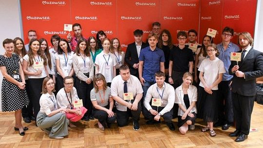 Płatne praktyki u marszałka. Dziesięciu studentów na jedno miejsce