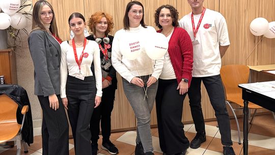 Wolontariusze zaangażowani w rejestrowanie dawców szpiku