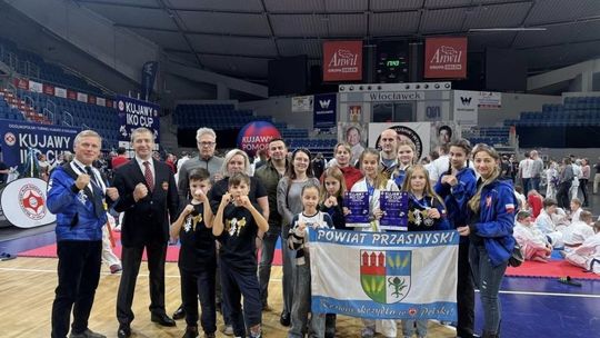 Sukcesy młodych zawodników z Przasnysza - Ogólnopolski Turniej Karate Kyokushin Kujawy IKO Cup 2024