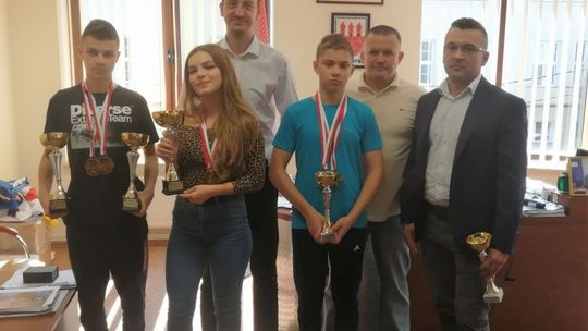 Sukcesy przasnyszan w trójboju siłowym
