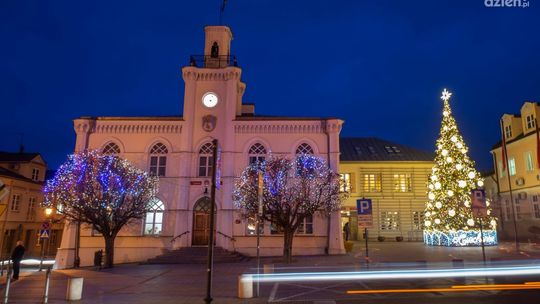Świąteczne ozdoby podzieliły mieszkańców. "Wolałabym lodowisko niż iluminacje"