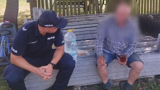 Szczęśliwe zakończenie seniora podróży w nieznane 