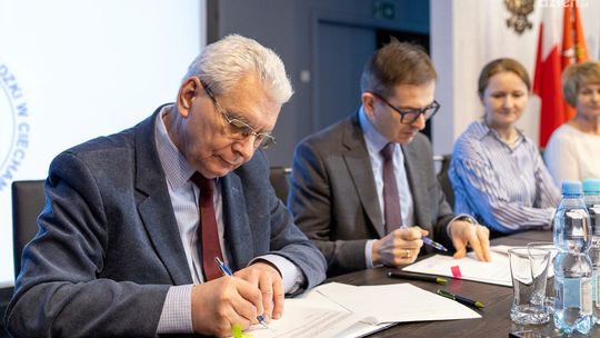 Szkoła rodzenia za darmo dla 200 osób, sfinansuje ją powiat ciechanowski
