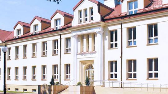 Szpital w Płońsku. 63 osoby z personelu w odizolowaniu.