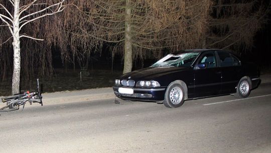 Tragedia na drodze, nie żyje rowerzysta